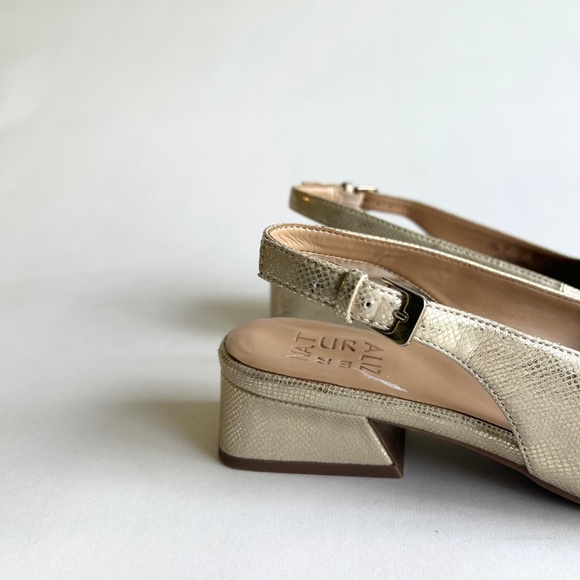 Naturalizer Gold Silver Animal Print Leather Close Toe Slingbacks size 7.5 - Picture 3 of 16